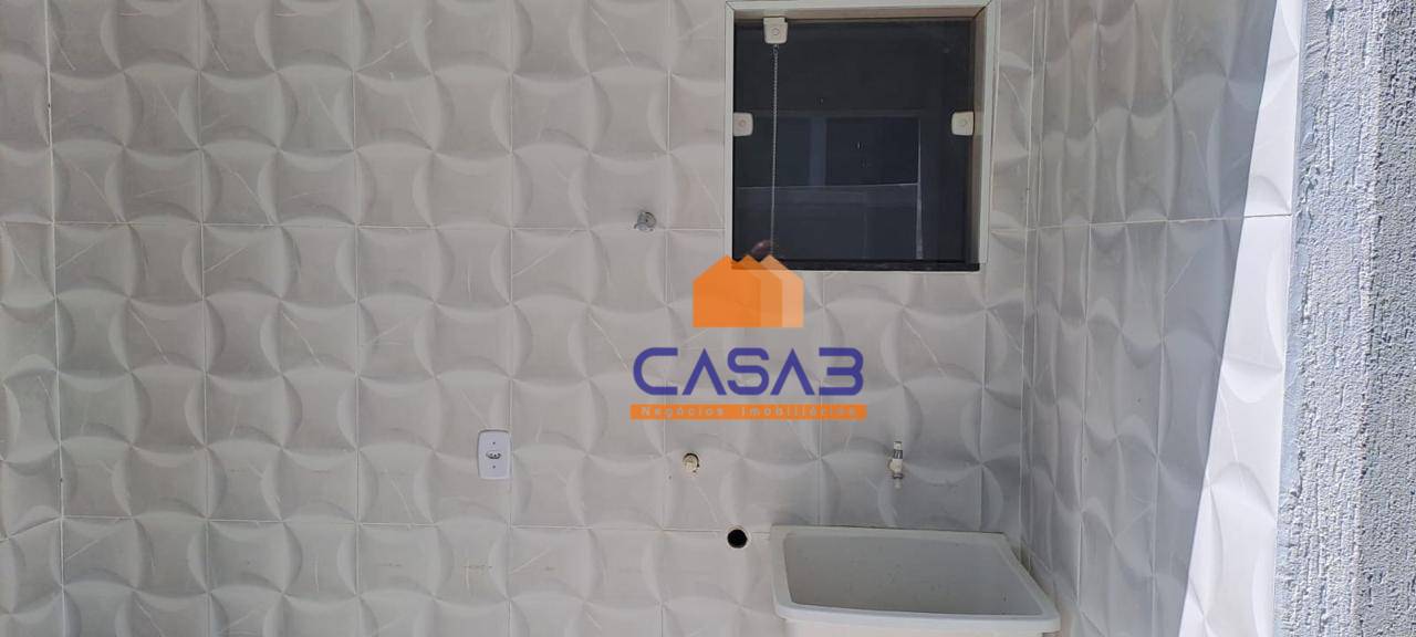 Casa à venda com 2 quartos, 80m² - Foto 18