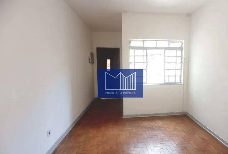 Apartamento para alugar com 2 quartos, 70m² - Foto 1