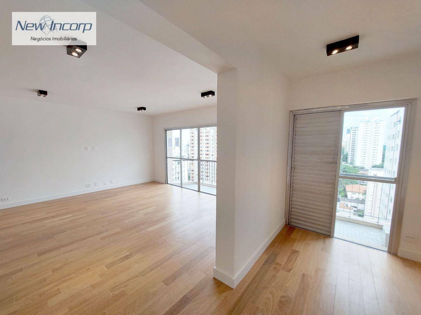 Apartamento à venda com 4 quartos, 166m² - Foto 9