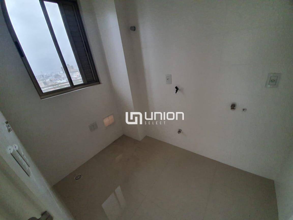 Apartamento à venda com 3 quartos, 113m² - Foto 18