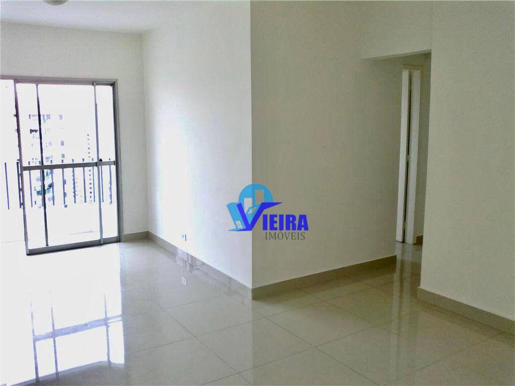 Apartamento à venda com 3 quartos, 656m² - Foto 2