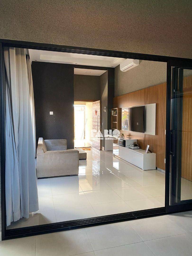 Casa à venda com 3 quartos, 200m² - Foto 29