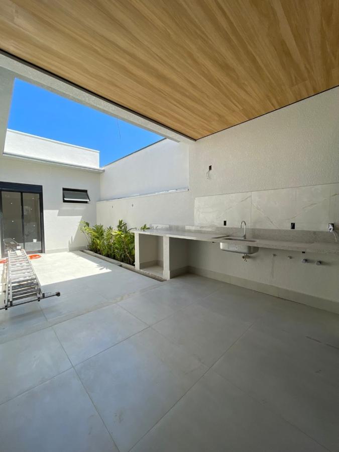 Casa à venda com 3 quartos, 200m² - Foto 9