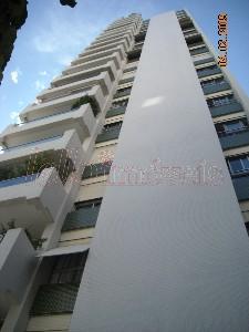 Apartamento para alugar com 3 quartos, 200m² - Foto 16