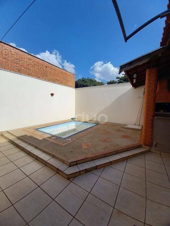 Casa à venda com 2 quartos, 130m² - Foto 14