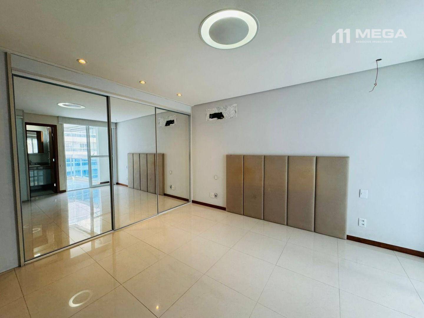 Apartamento para alugar com 4 quartos, 150m² - Foto 26