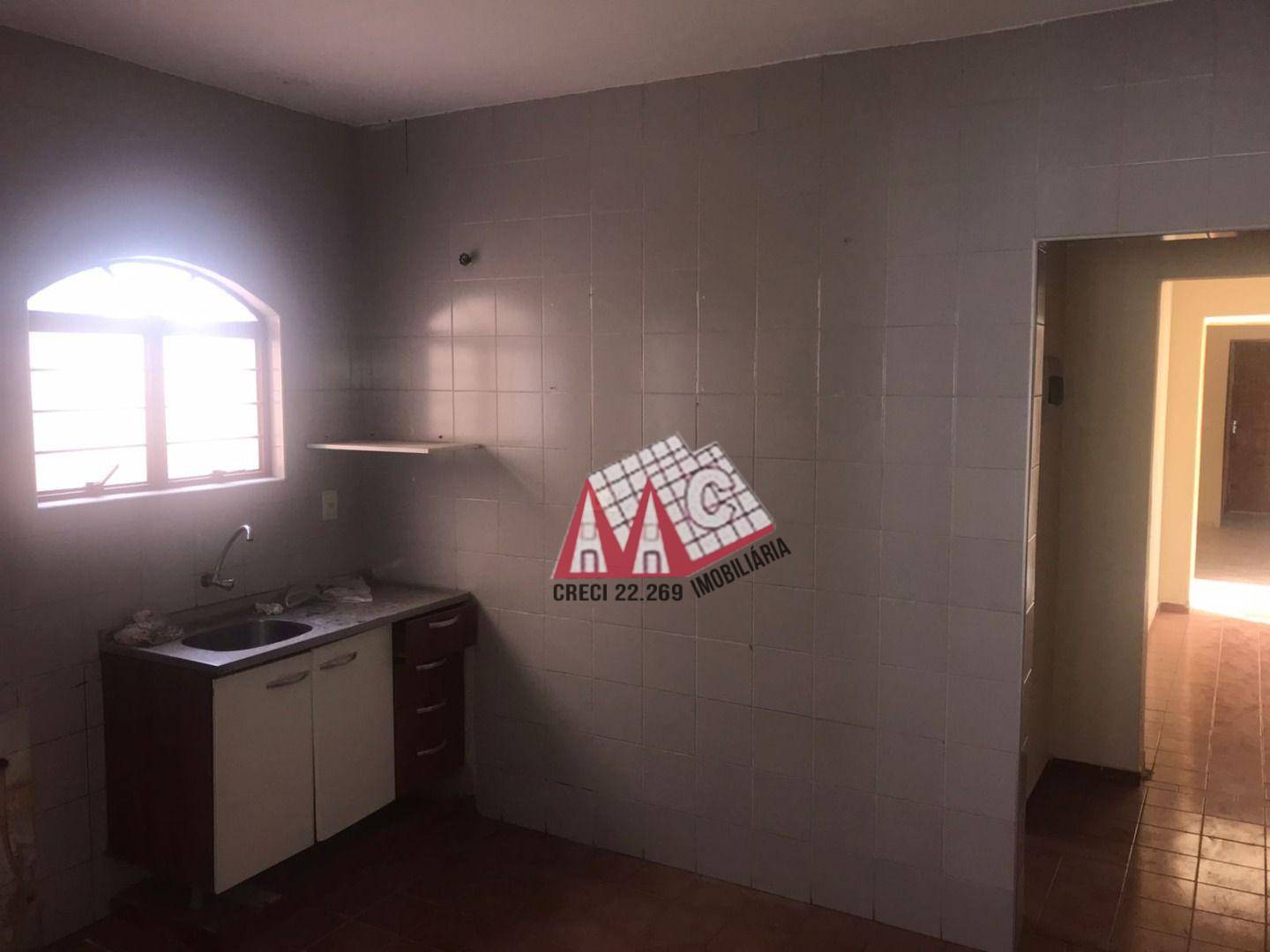 Casa à venda com 3 quartos, 120m² - Foto 2