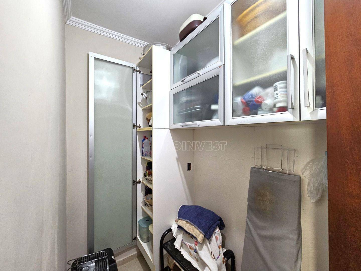 Casa de Condomínio à venda com 4 quartos, 272m² - Foto 38