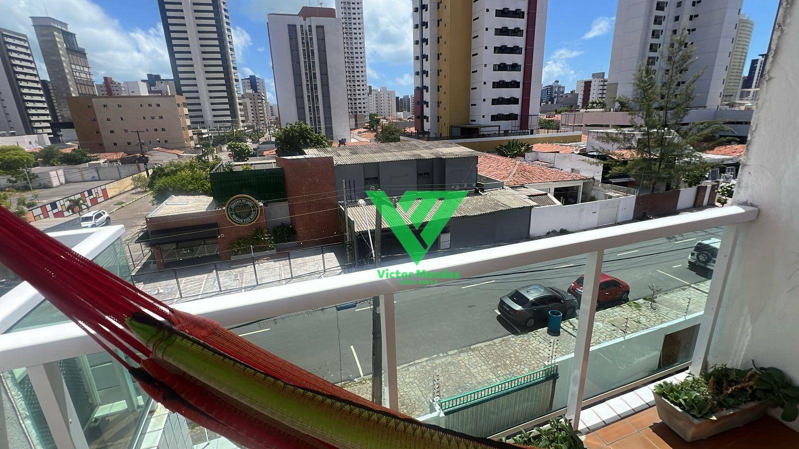 Apartamento para alugar com 3 quartos, 120m² - Foto 11