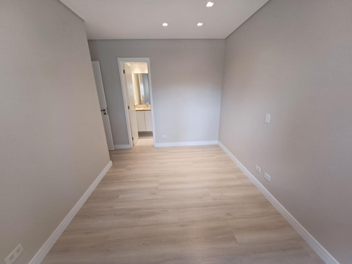 Apartamento à venda com 2 quartos, 62m² - Foto 33