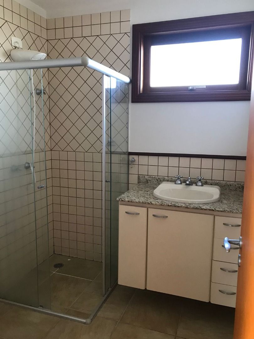 Casa de Condomínio à venda e aluguel com 3 quartos, 290m² - Foto 17