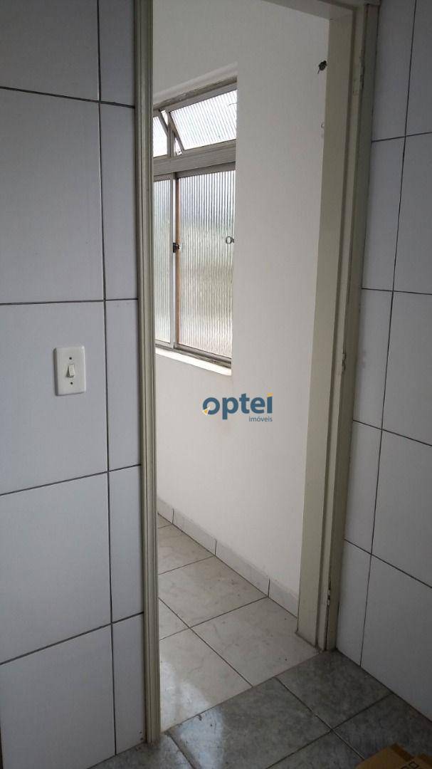 Apartamento à venda com 2 quartos, 63m² - Foto 3