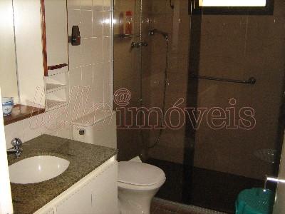 Apartamento para alugar com 3 quartos, 120m² - Foto 12