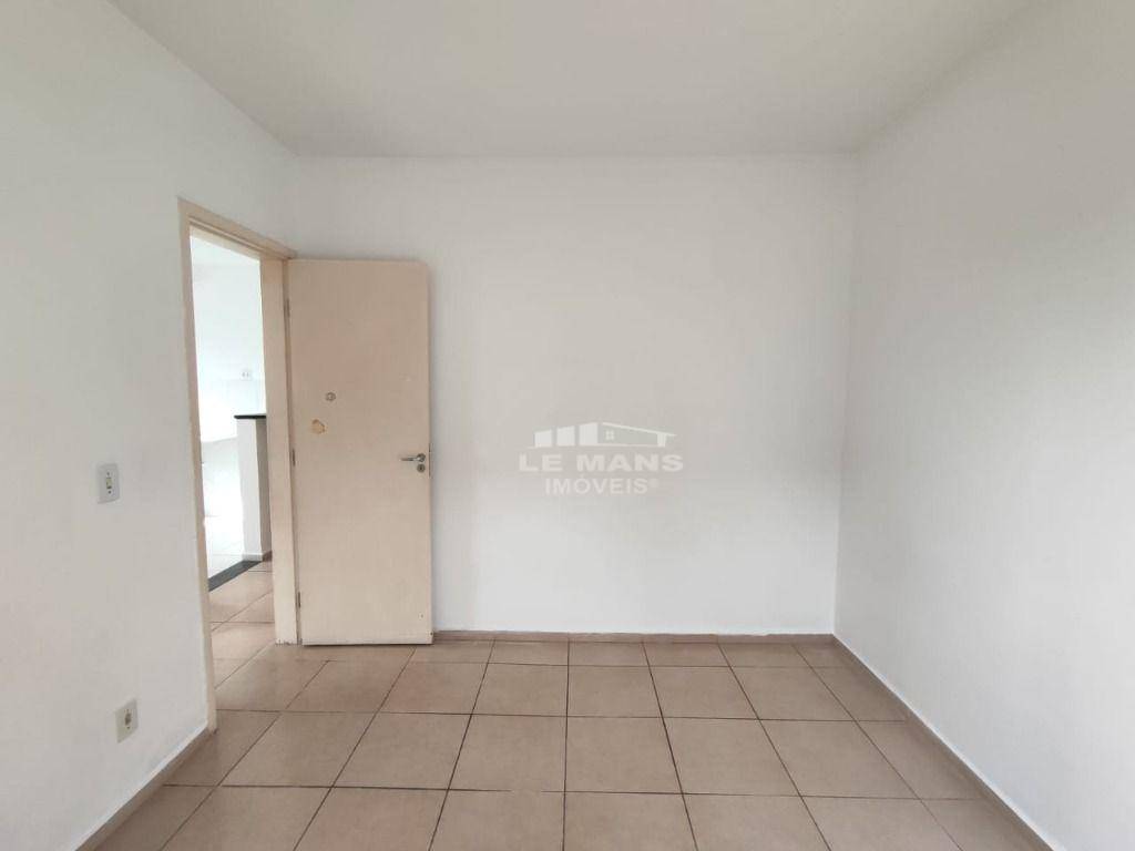 Apartamento à venda com 2 quartos, 45m² - Foto 6