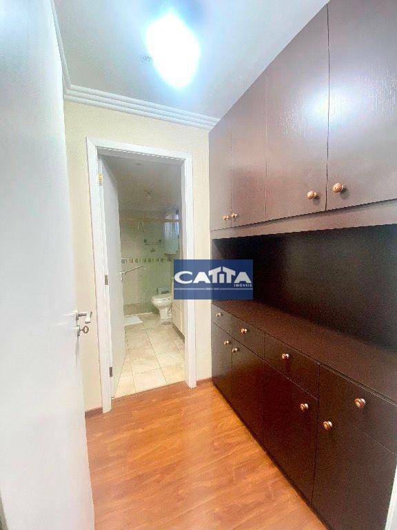 Apartamento à venda com 3 quartos, 243m² - Foto 13