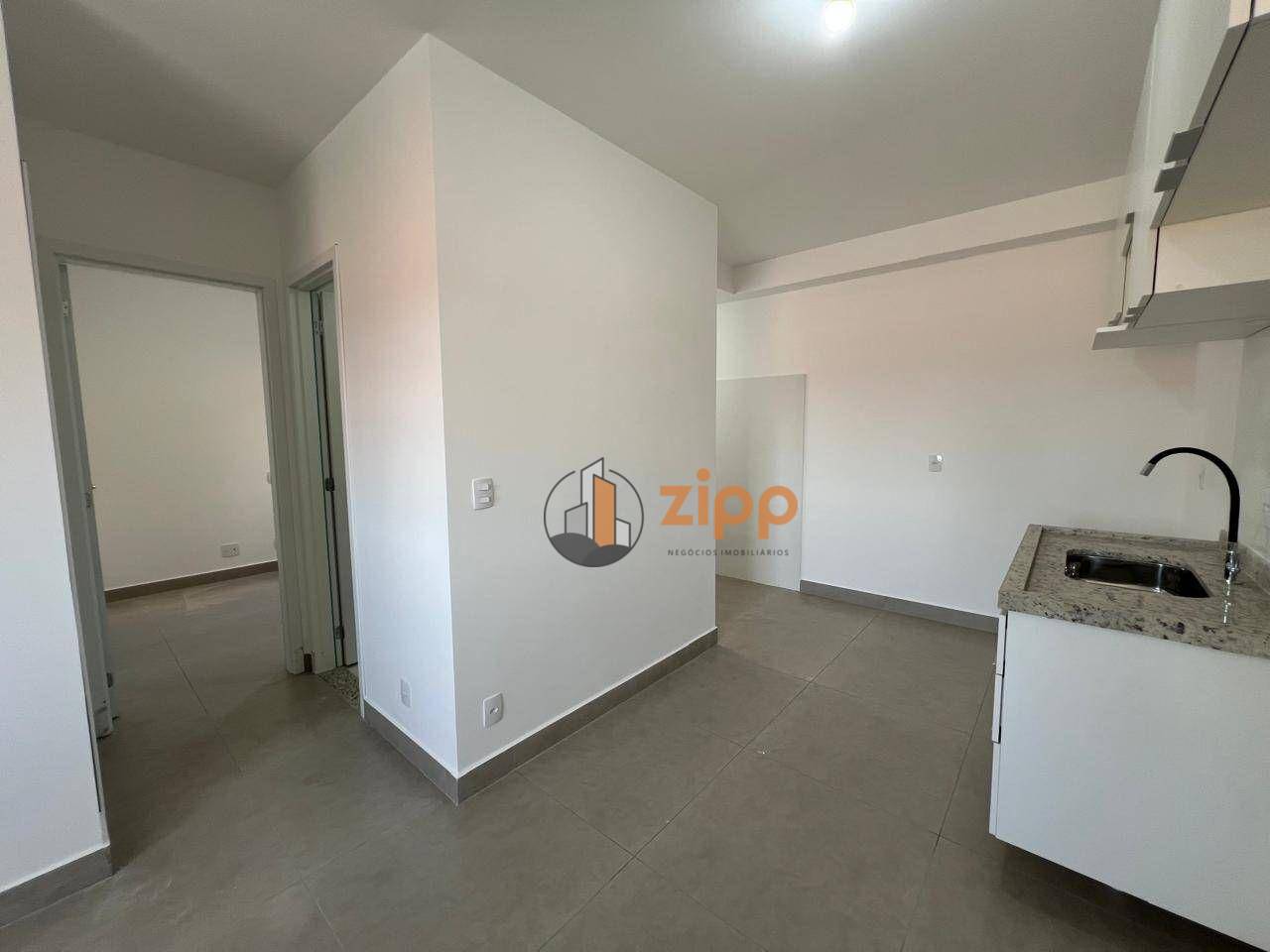 Apartamento para alugar com 2 quartos, 42m² - Foto 13