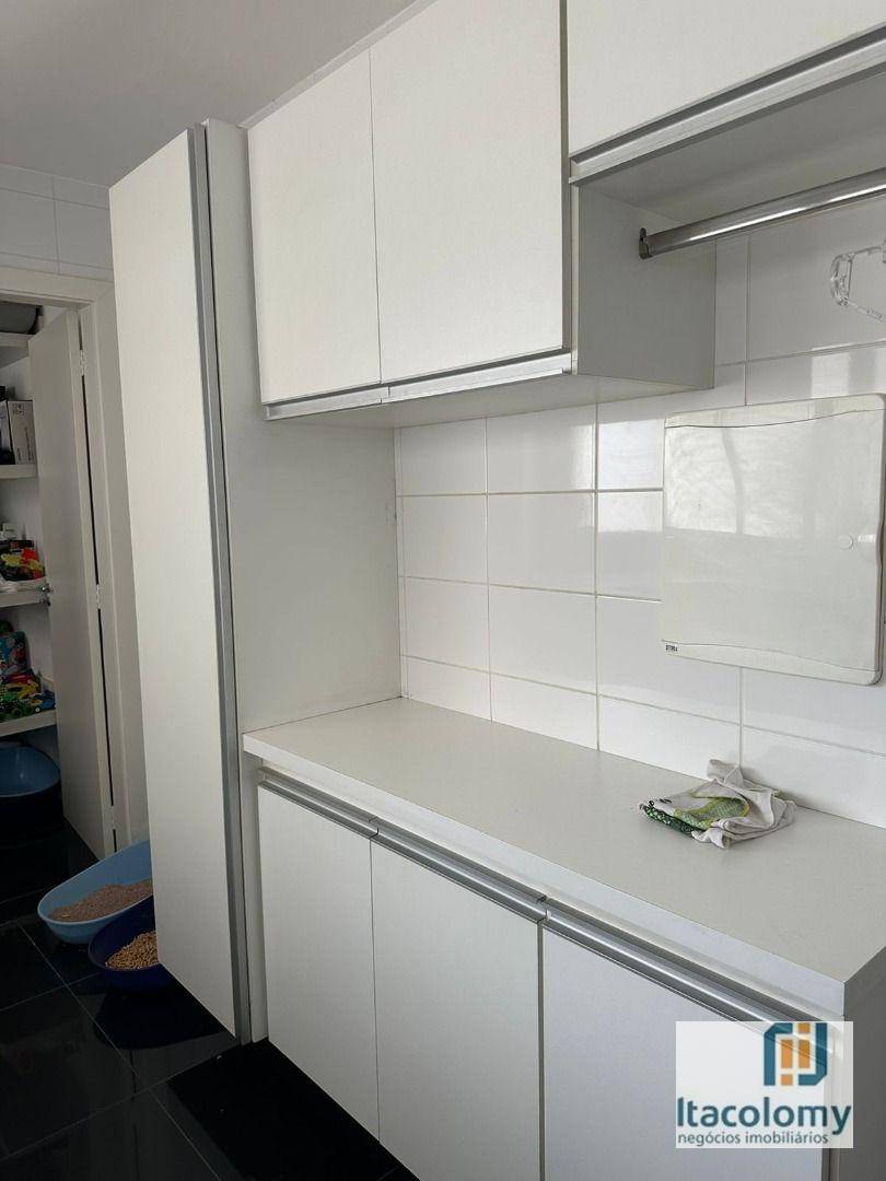 Apartamento à venda com 3 quartos, 158m² - Foto 22