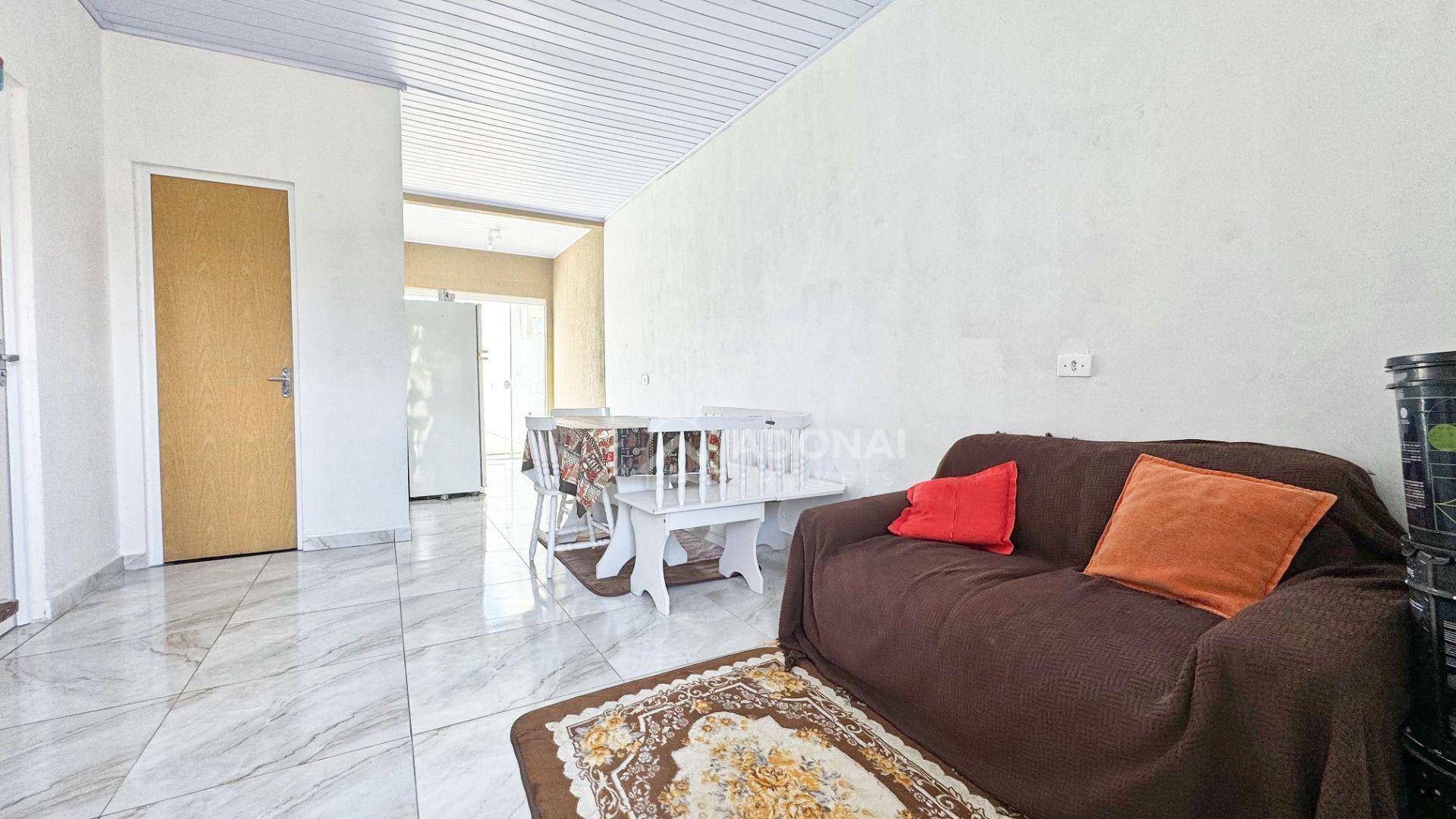 Casa à venda com 2 quartos, 62m² - Foto 12