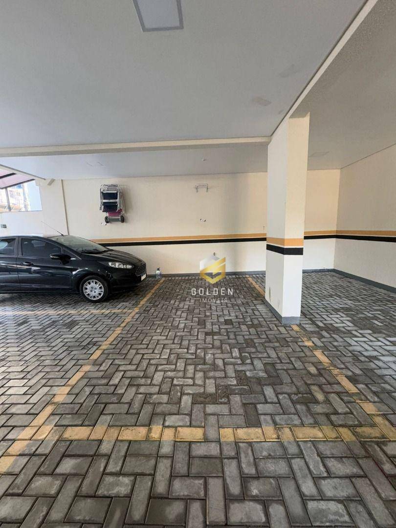 Apartamento à venda com 2 quartos, 75m² - Foto 4