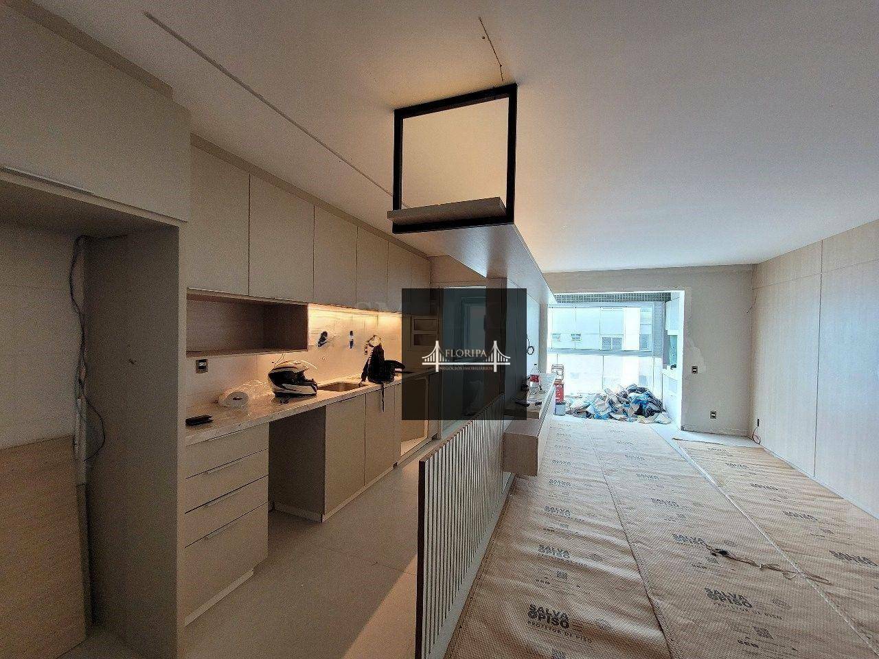 Apartamento à venda com 3 quartos, 136m² - Foto 2