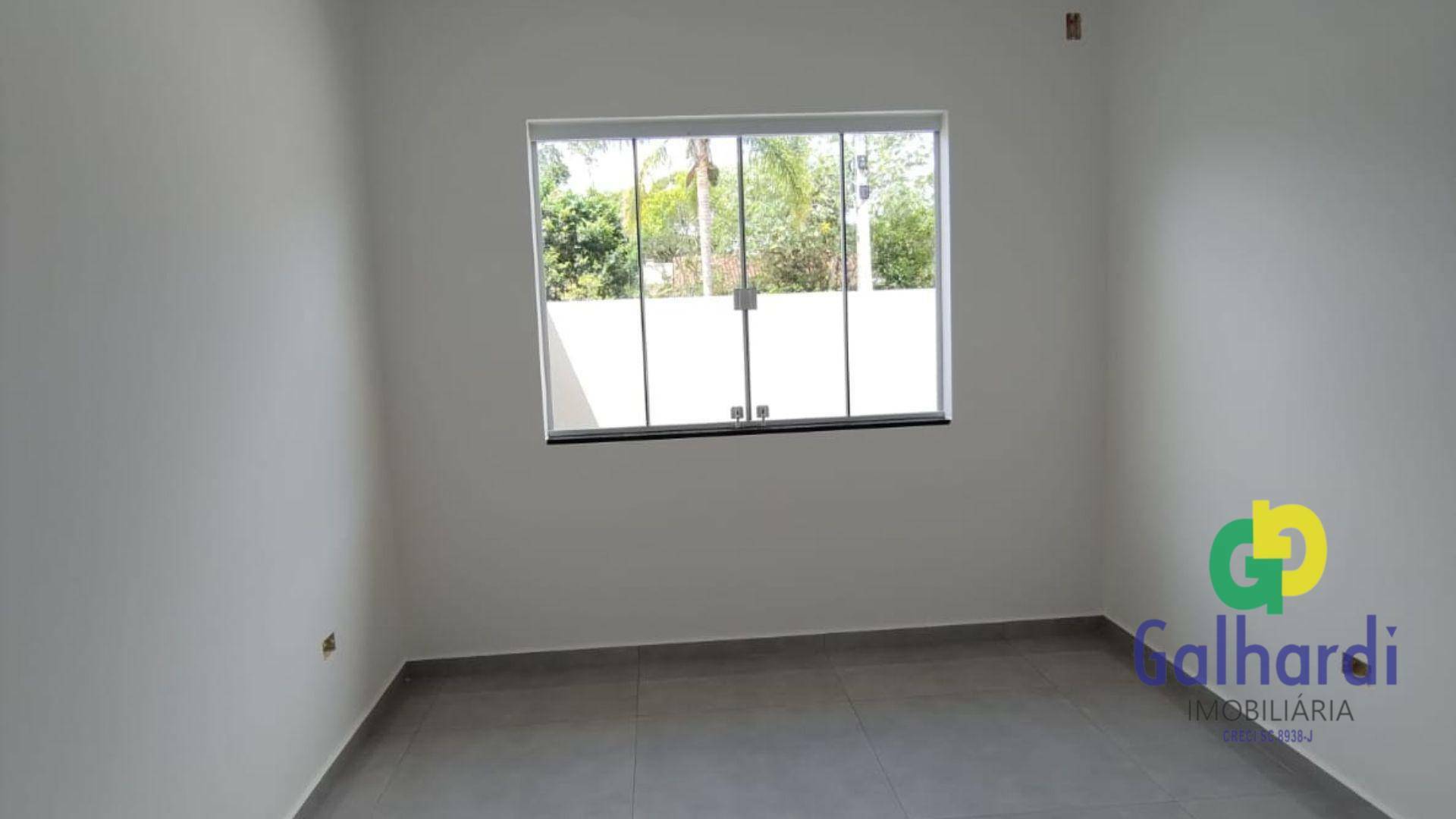 Casa à venda com 2 quartos, 50m² - Foto 4