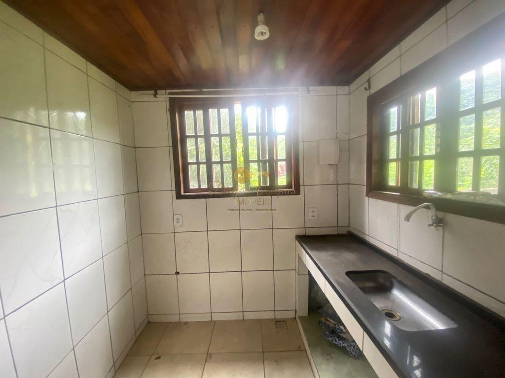 Casa à venda com 2 quartos, 1000m² - Foto 18