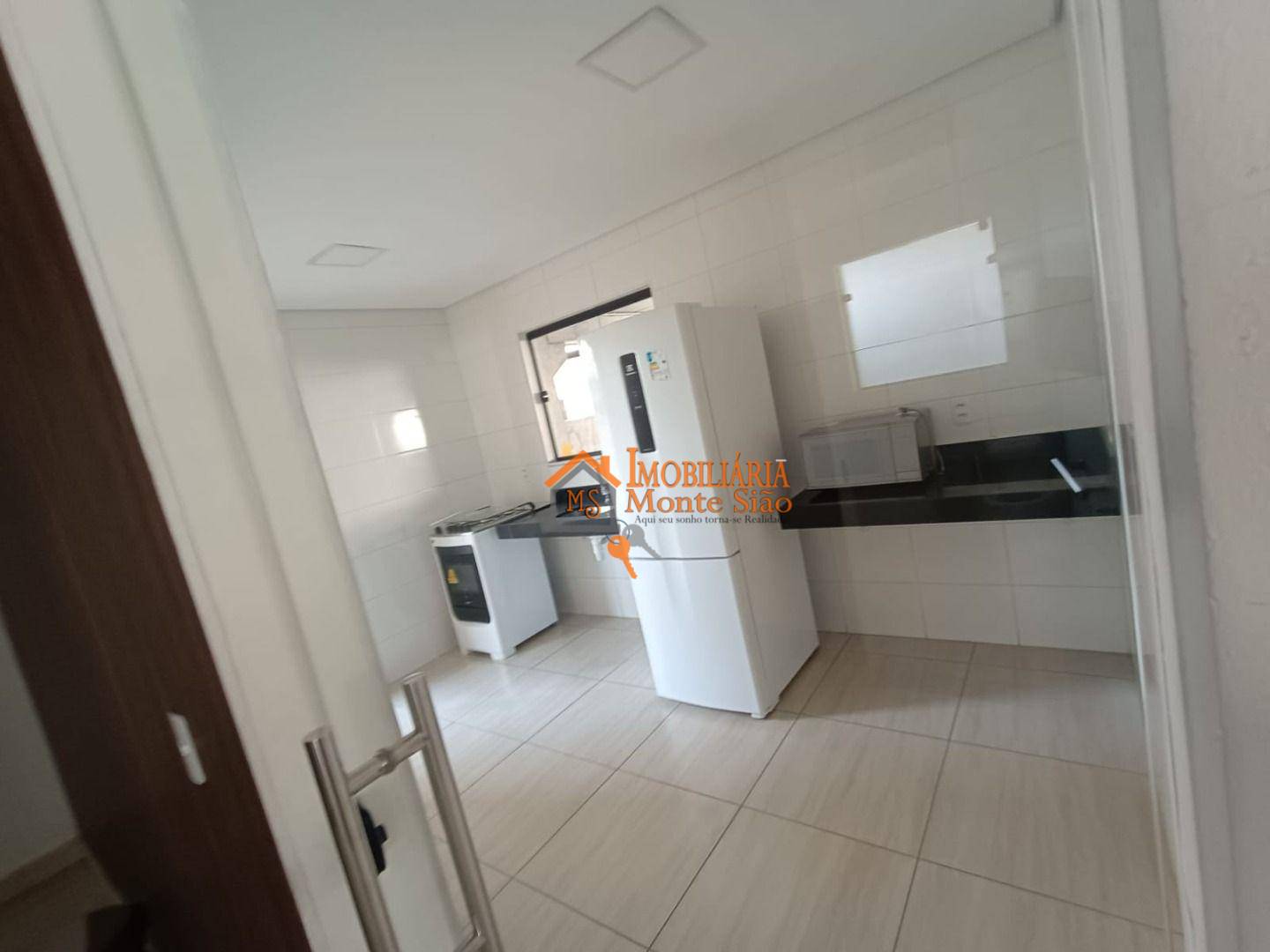 Apartamento à venda com 2 quartos, 40m² - Foto 21