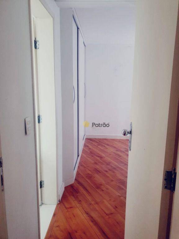 Apartamento à venda com 3 quartos, 130m² - Foto 15