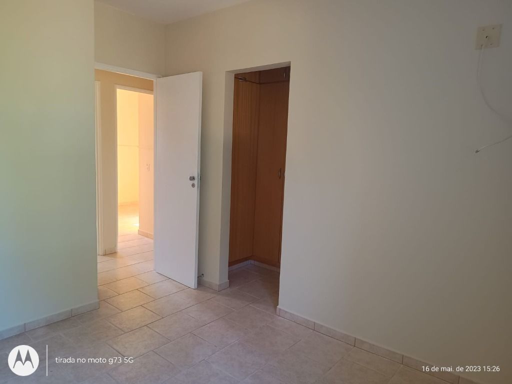 Casa de Condomínio para alugar com 3 quartos, 120m² - Foto 6