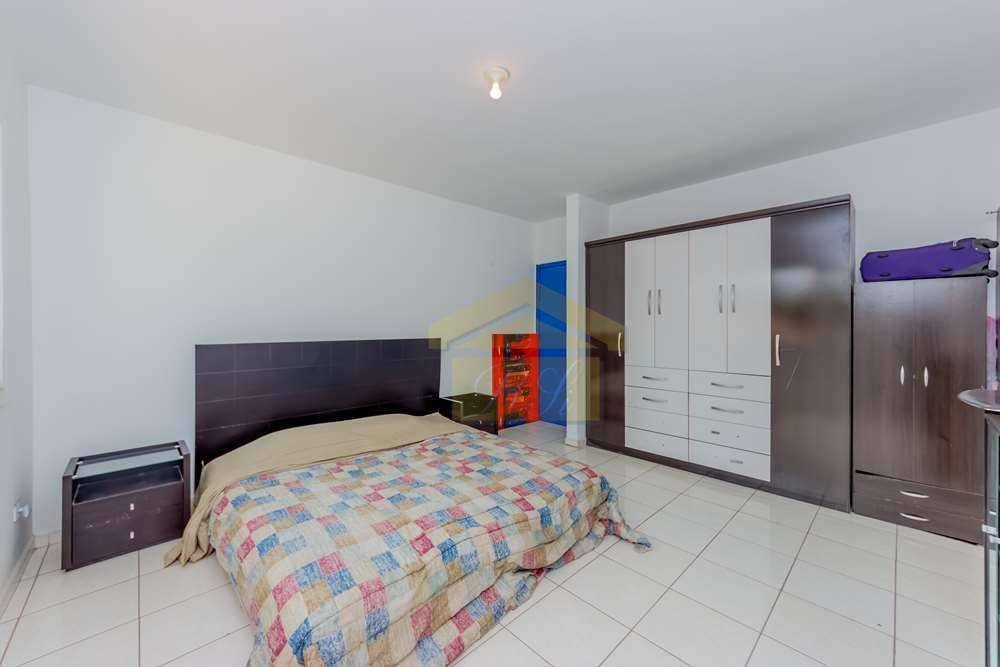 Sobrado à venda com 2 quartos, 180m² - Foto 15