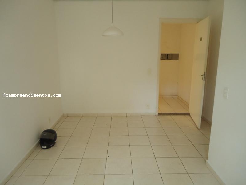 Apartamento à venda com 2 quartos, 44m² - Foto 1