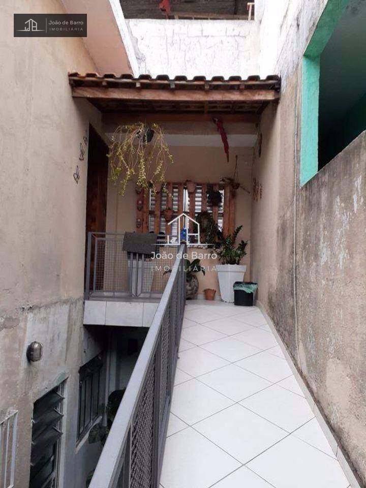 Sobrado à venda com 3 quartos, 200m² - Foto 26