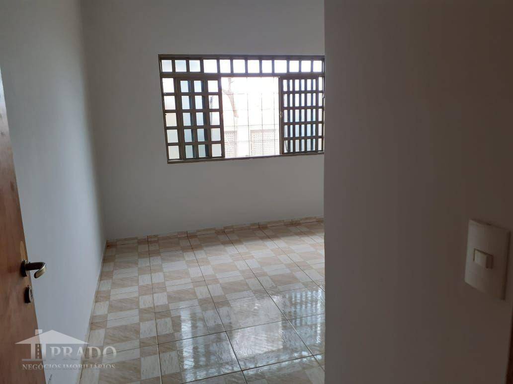 Casa à venda com 3 quartos, 135m² - Foto 17