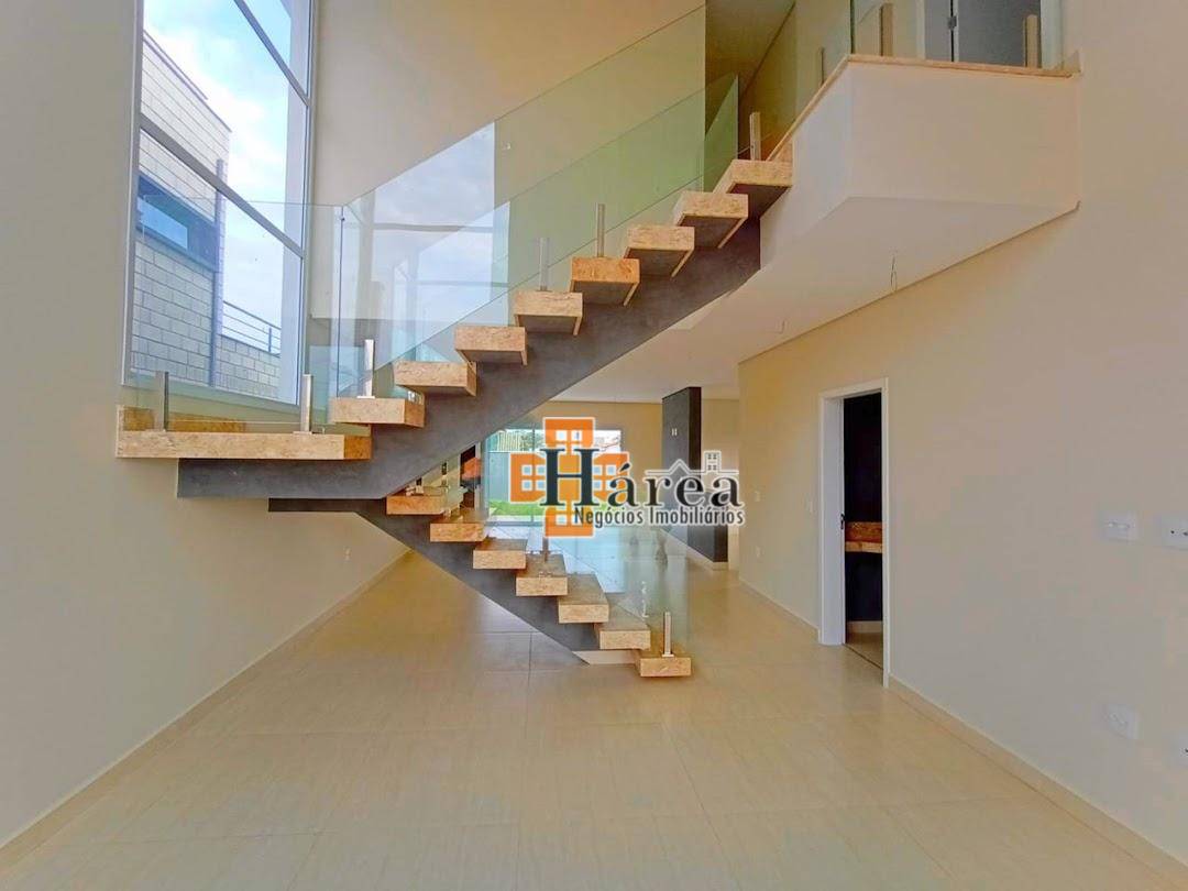 Sobrado à venda com 3 quartos, 215m² - Foto 2
