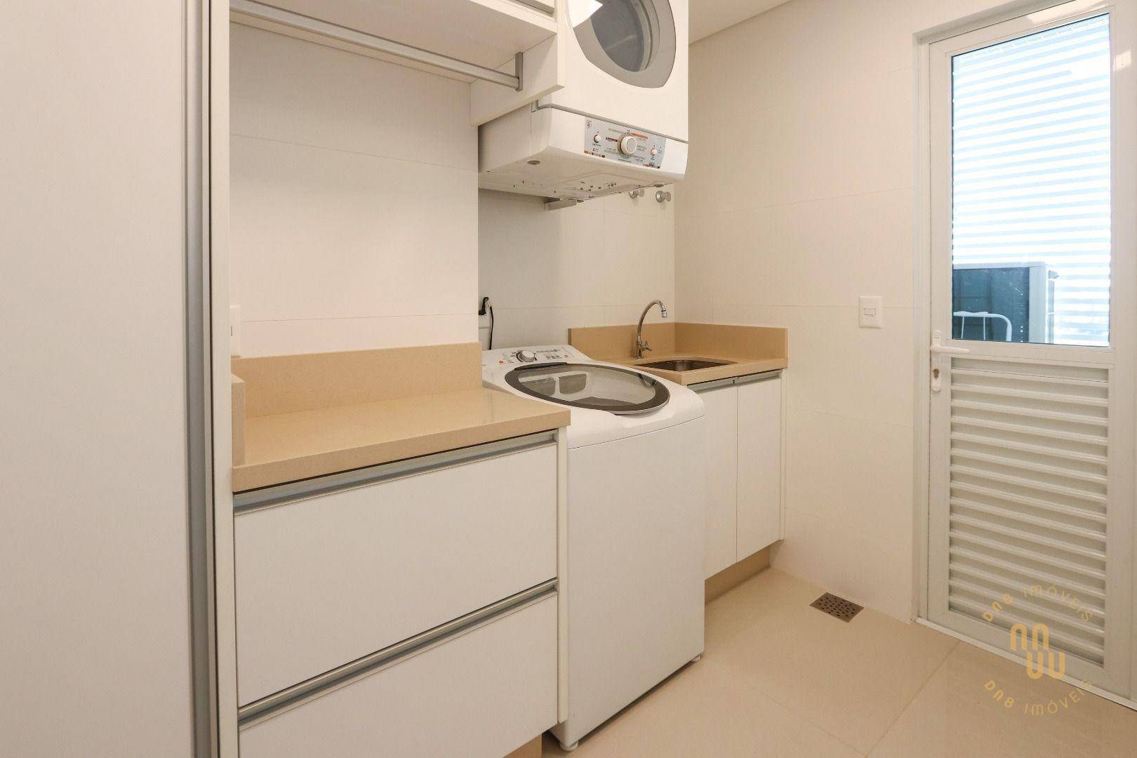 Apartamento à venda com 4 quartos, 158m² - Foto 18