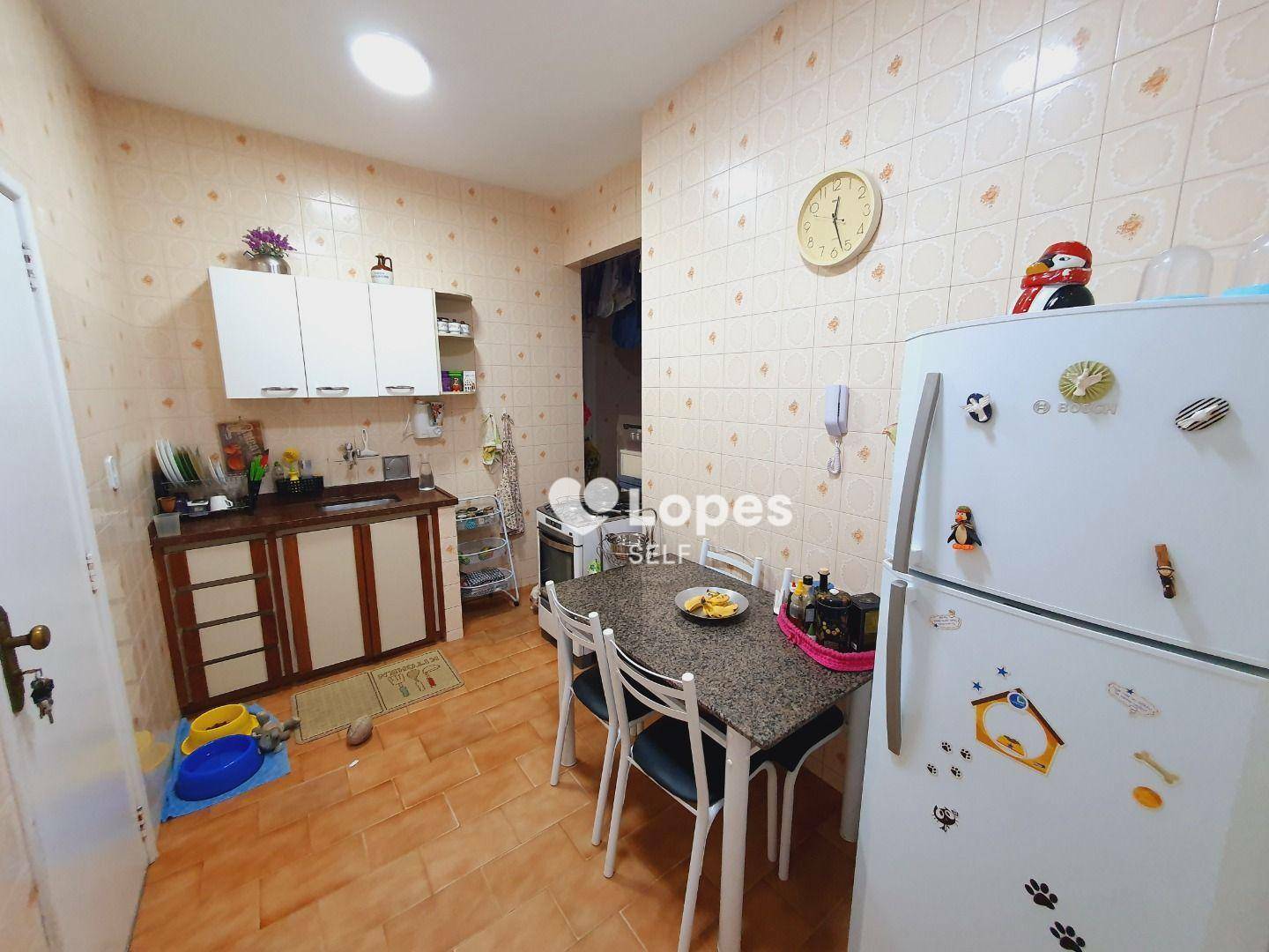 Apartamento à venda com 2 quartos, 70m² - Foto 6