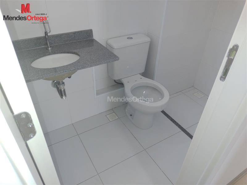 Apartamento para alugar com 3 quartos, 65m² - Foto 8