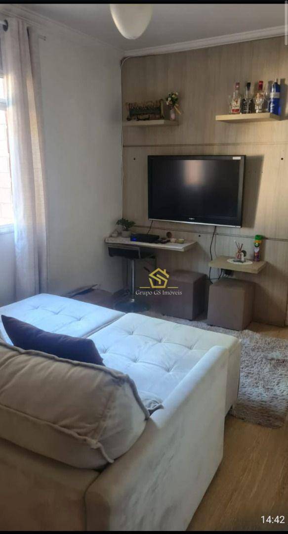 Apartamento à venda com 3 quartos, 70m² - Foto 2