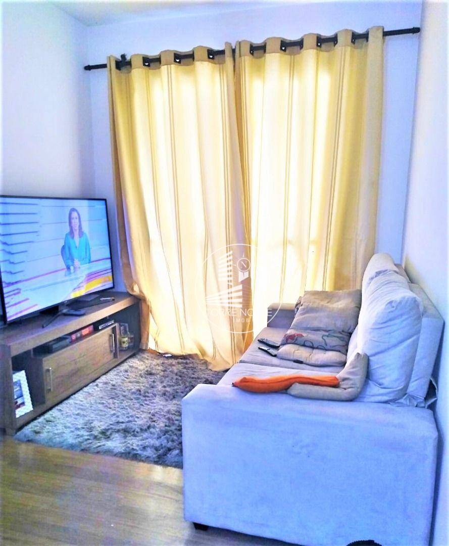 Apartamento à venda com 2 quartos, 49m² - Foto 2