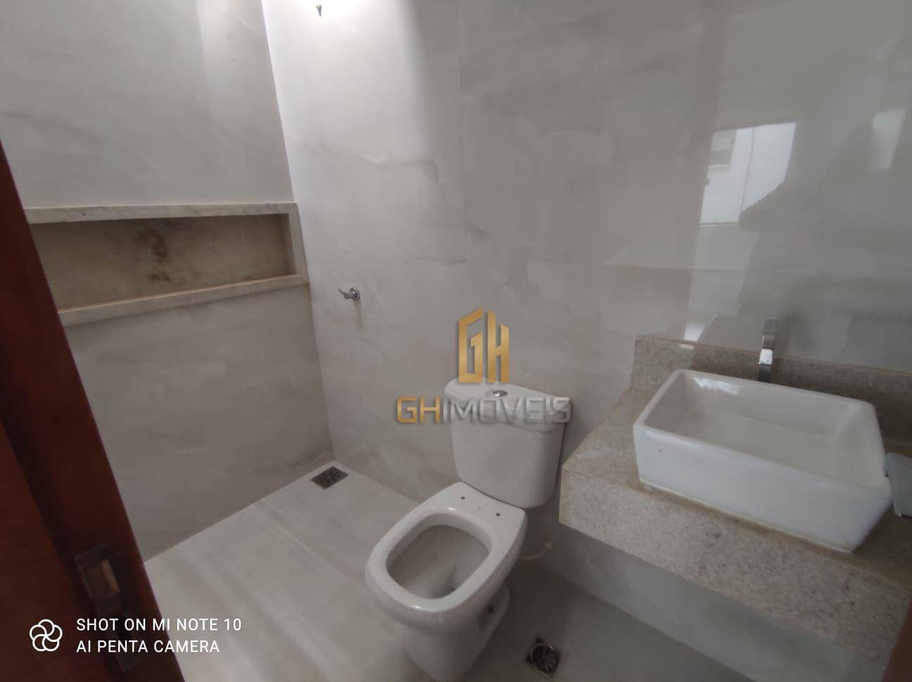 Casa à venda com 3 quartos, 157m² - Foto 11