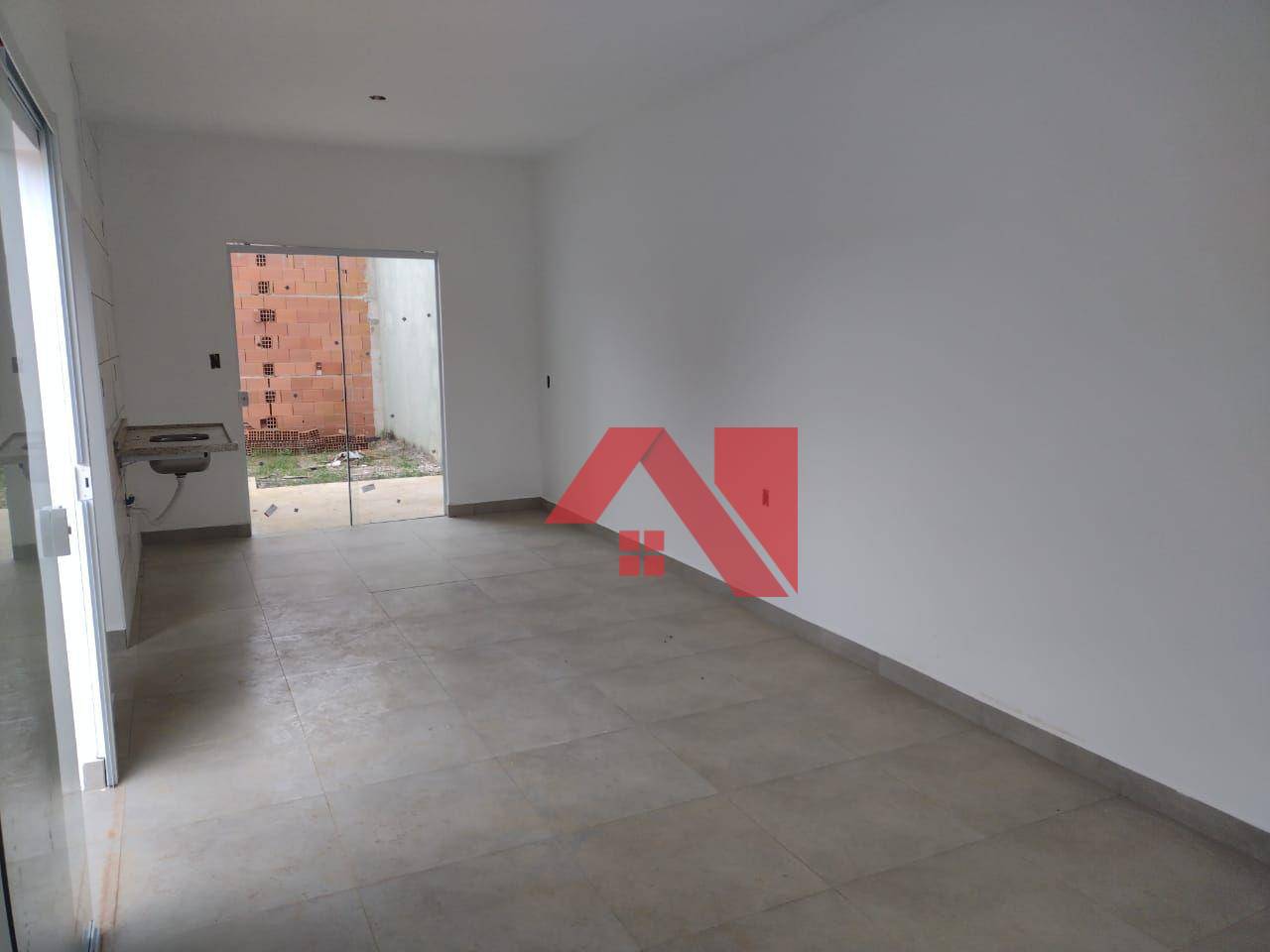 Casa à venda com 2 quartos, 60m² - Foto 15