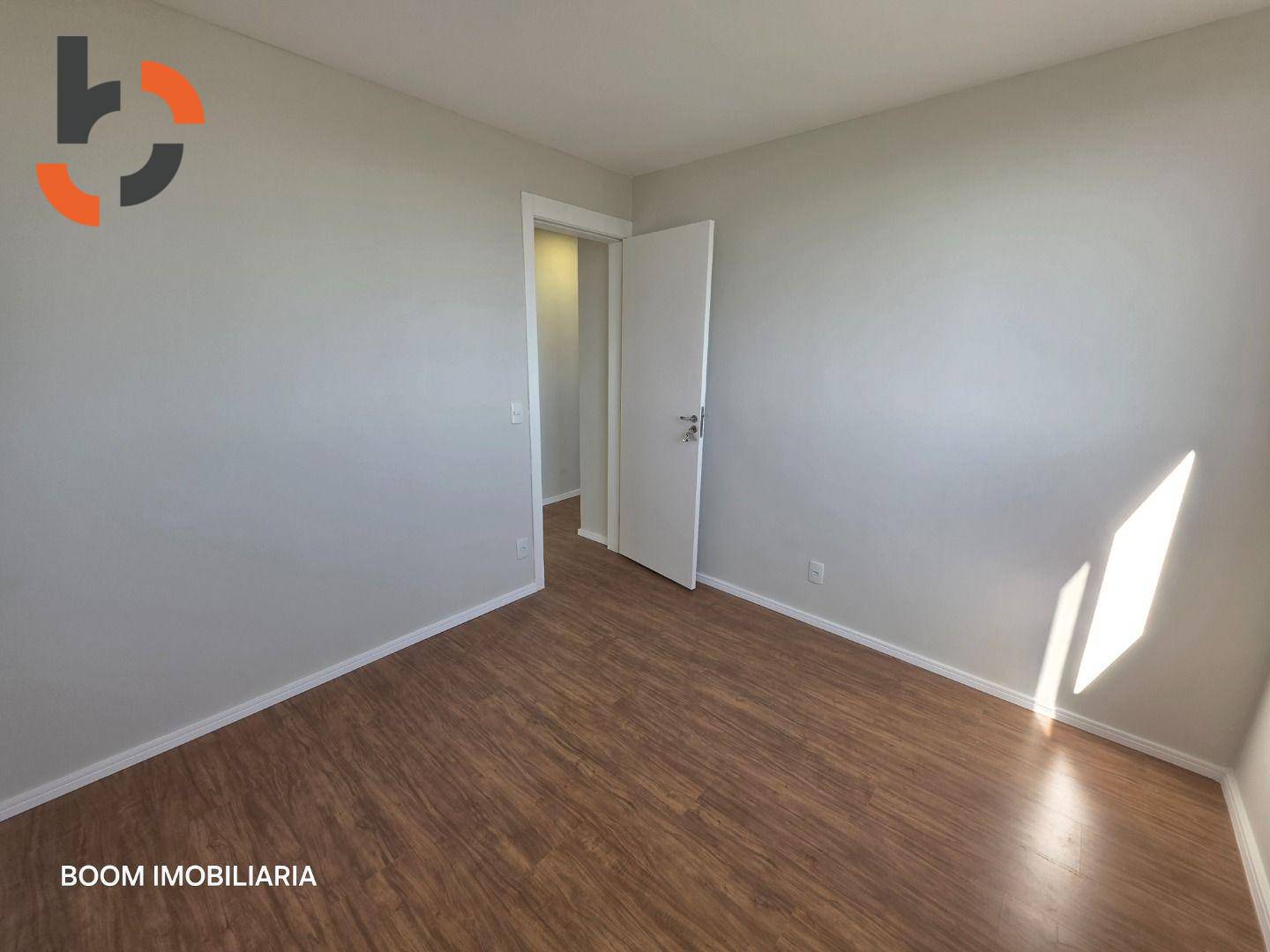 Apartamento à venda com 2 quartos, 52m² - Foto 18