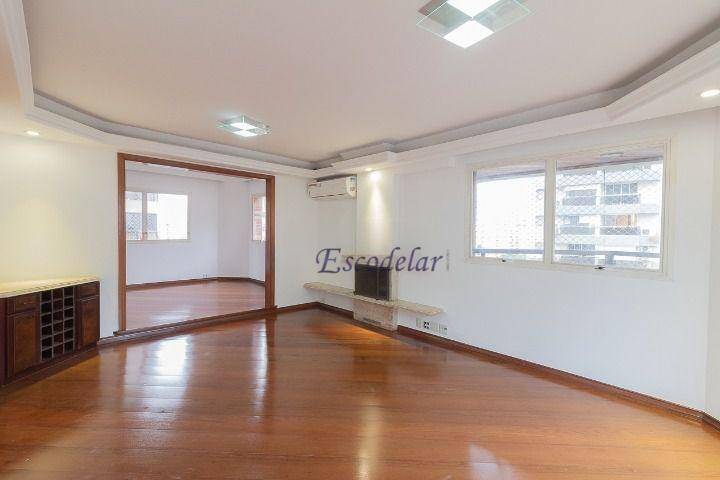 Apartamento para alugar com 4 quartos, 208m² - Foto 5