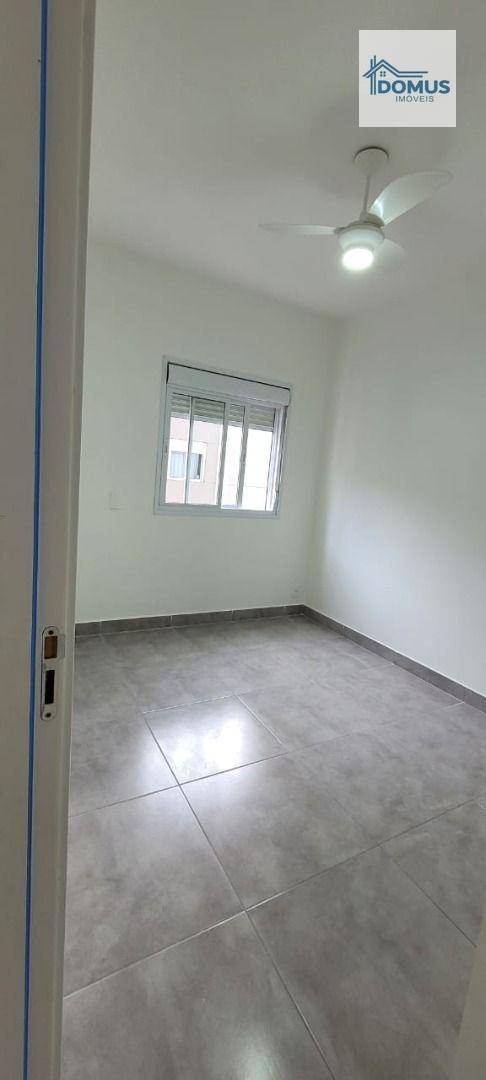 Casa de Condomínio para alugar com 3 quartos, 90m² - Foto 12