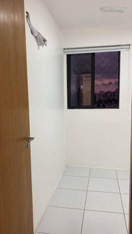 Apartamento à venda e aluguel com 2 quartos, 60m² - Foto 20