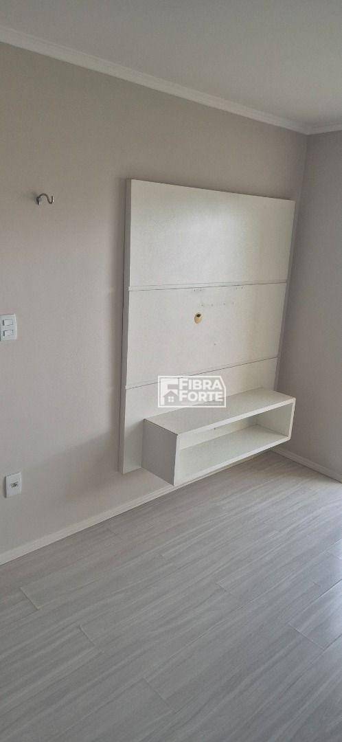 Apartamento à venda com 3 quartos, 77m² - Foto 3