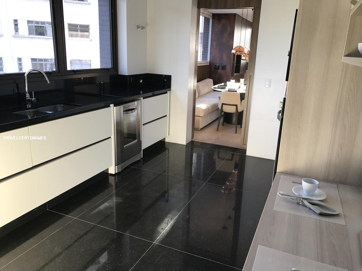 Apartamento à venda com 3 quartos, 323m² - Foto 11