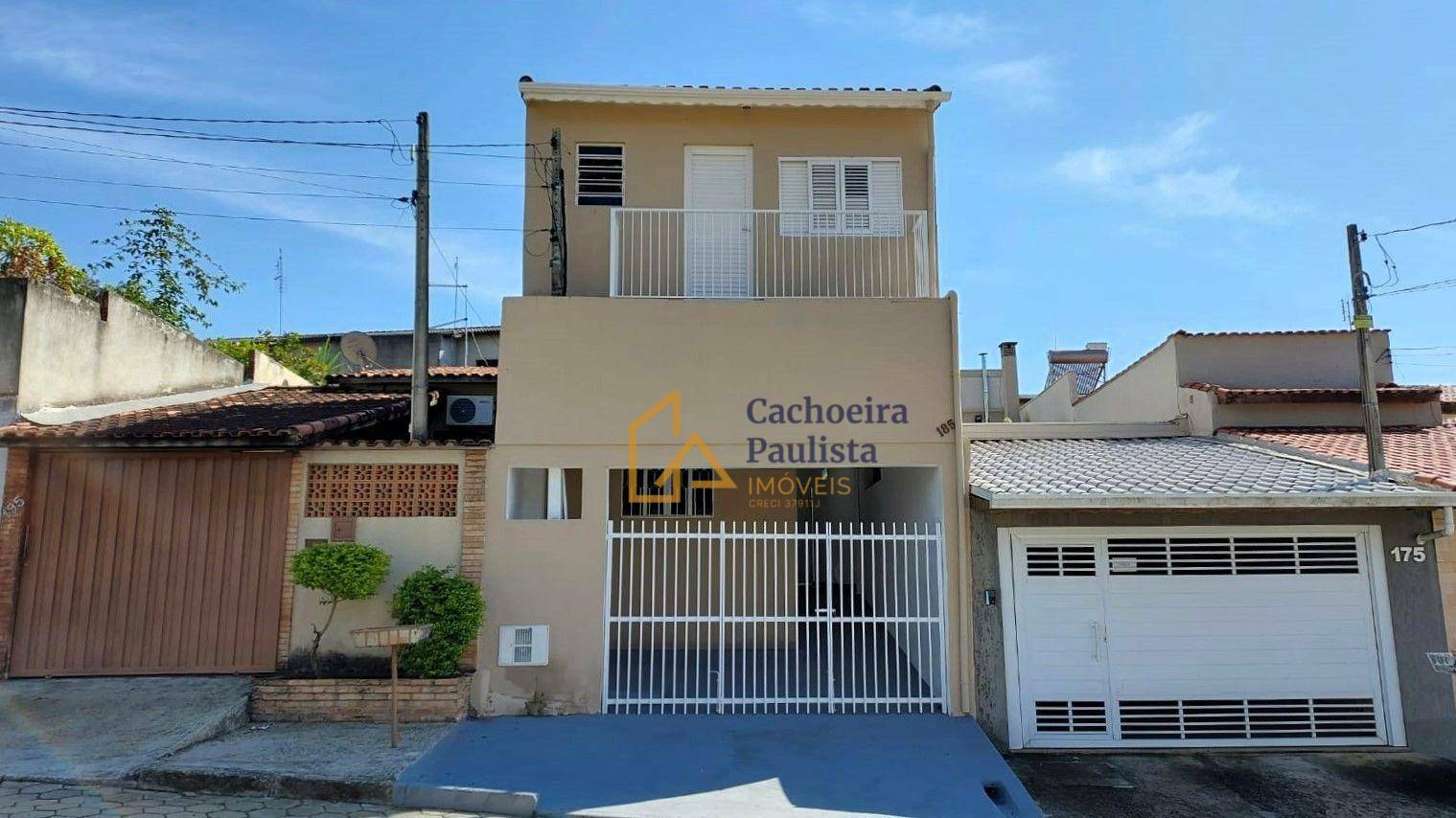 Casa para alugar com 2 quartos, 133m² - Foto 1