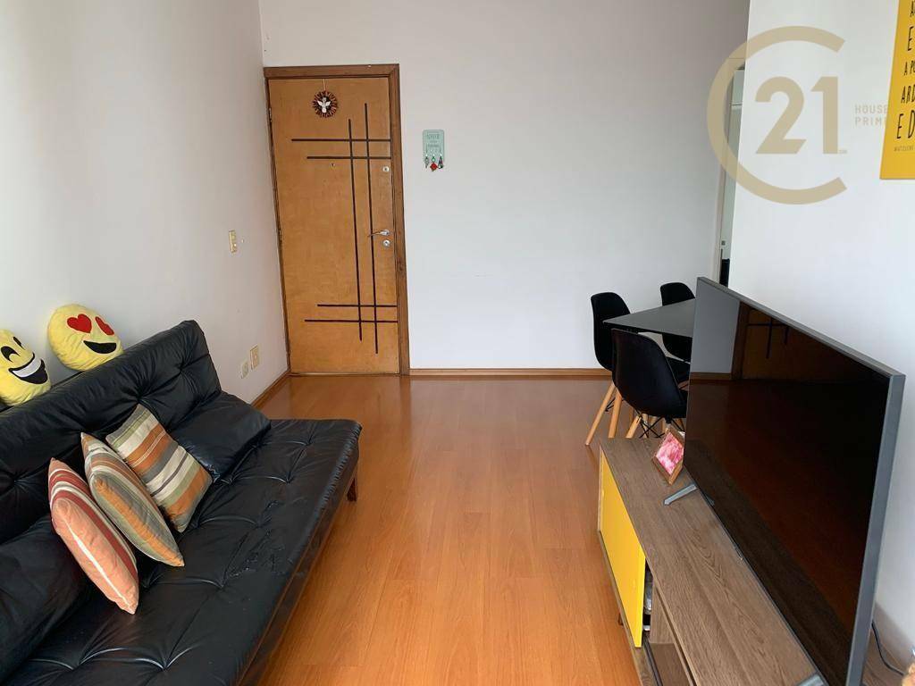 Apartamento à venda com 2 quartos, 65m² - Foto 3