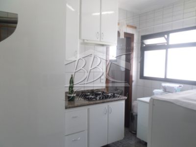 Apartamento à venda com 3 quartos, 147m² - Foto 11